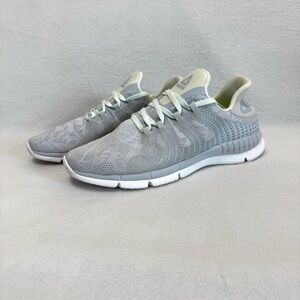 Reebok Women's Grey & White ZPrint Her MTM running shoes Size 10